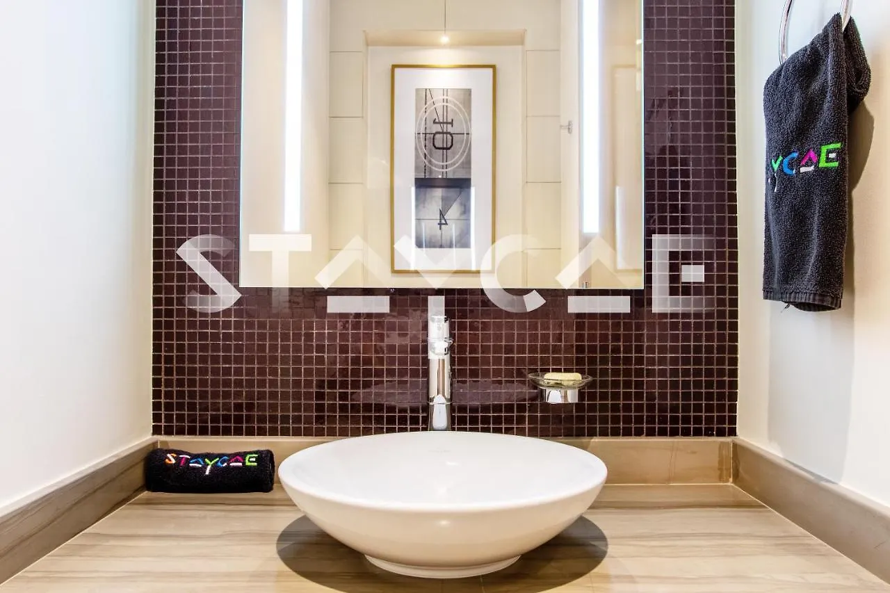 Staycae Paramount Towers Dubai Apartment