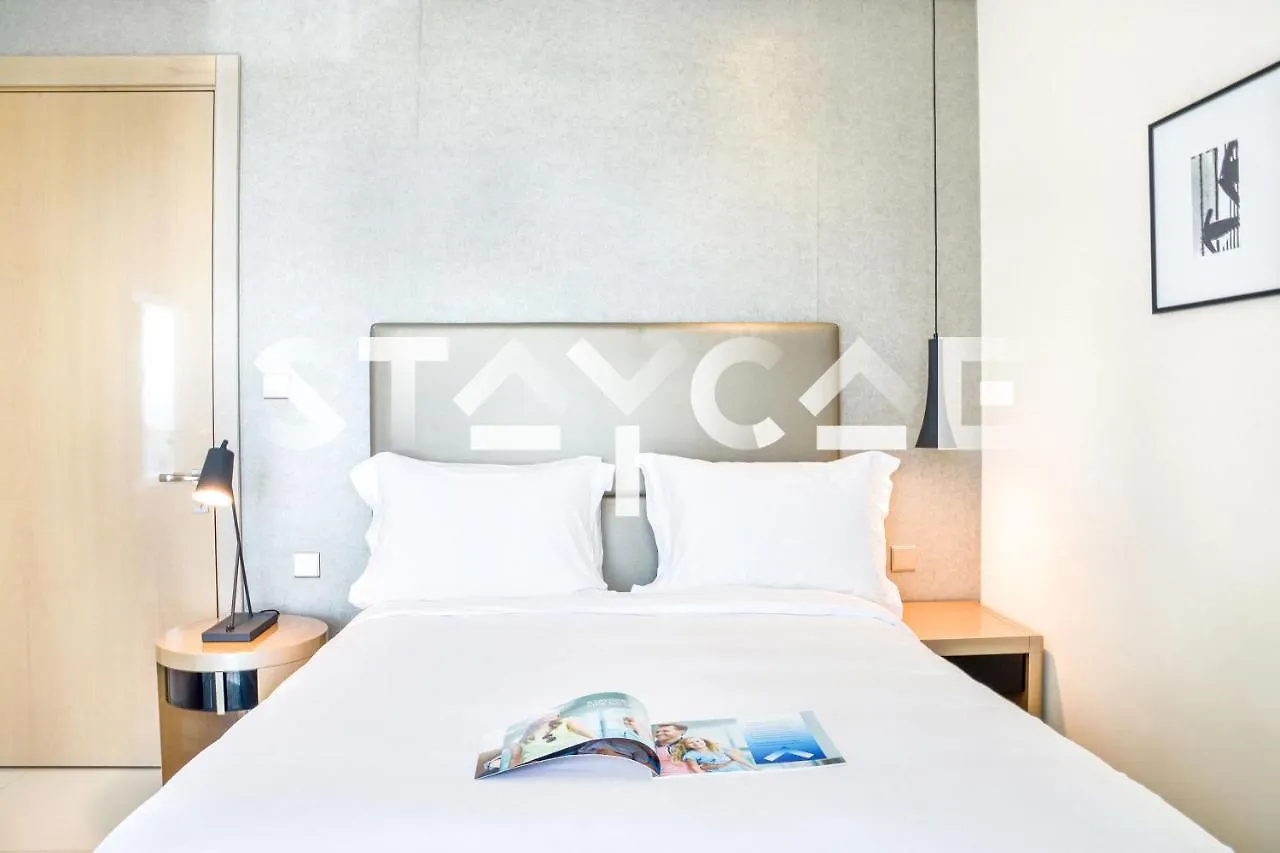 Apartment Staycae Paramount Towers Dubai