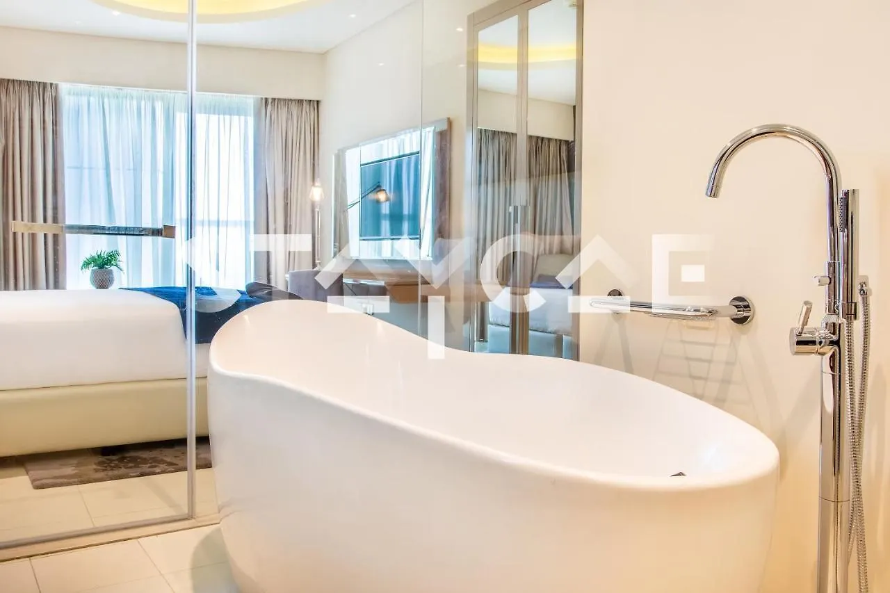 Staycae Paramount Towers Dubai United Arab Emirates