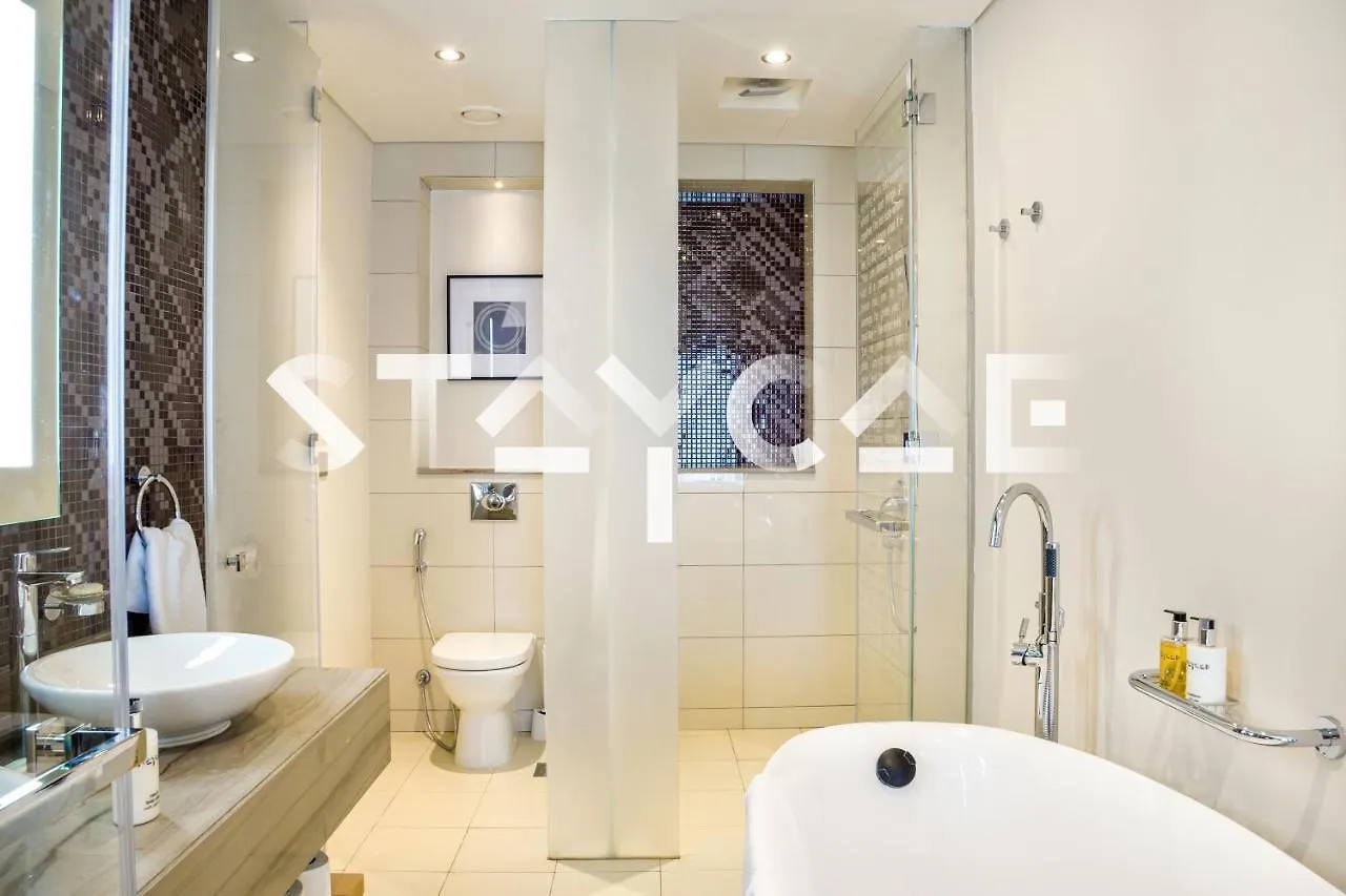 Apartment Staycae Paramount Towers Dubai